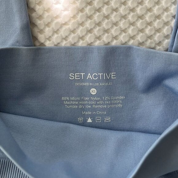 Set Active | Sculptflex High Waisted Seamless Leggings - Capri - Picture 5 of 8